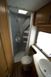 Hire Motorhome, Ford - Blucamp (EPV)