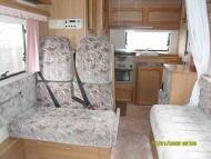 Hire Motorhome, Autohomes - Highwayman 2se